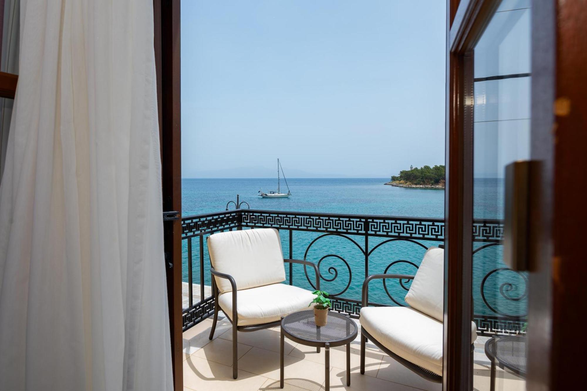 La Boheme Hotel غيتيو المظهر الخارجي الصورة
