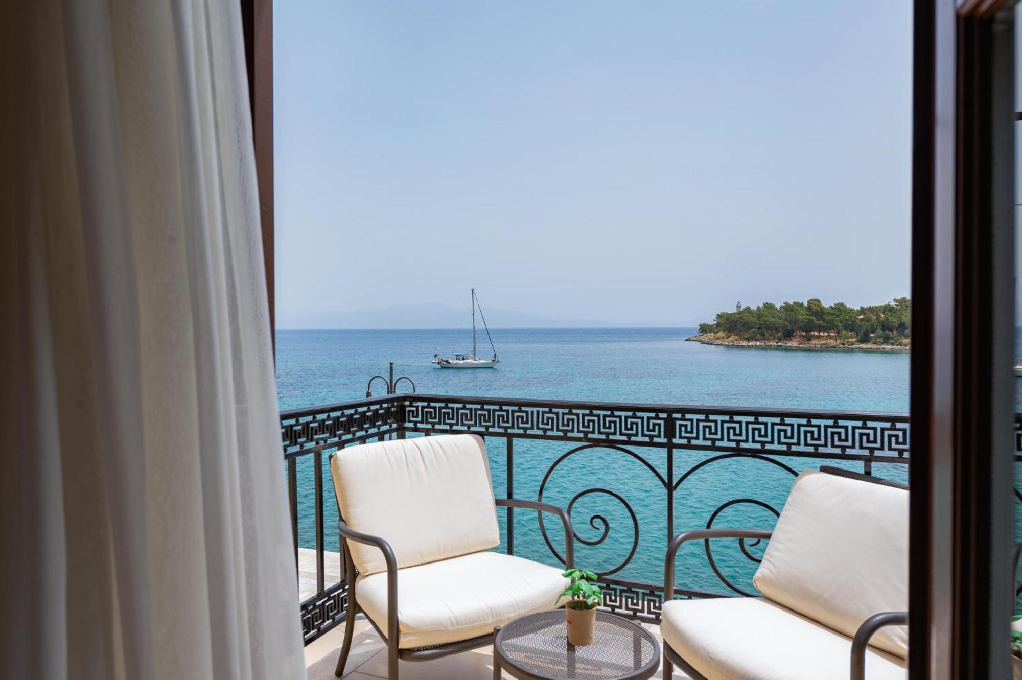 La Boheme Hotel غيتيو المظهر الخارجي الصورة