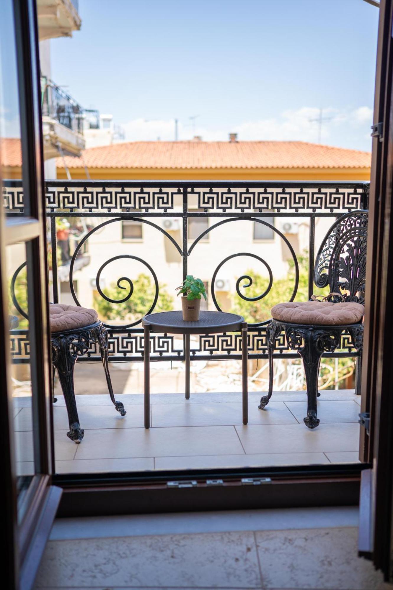 La Boheme Hotel غيتيو المظهر الخارجي الصورة