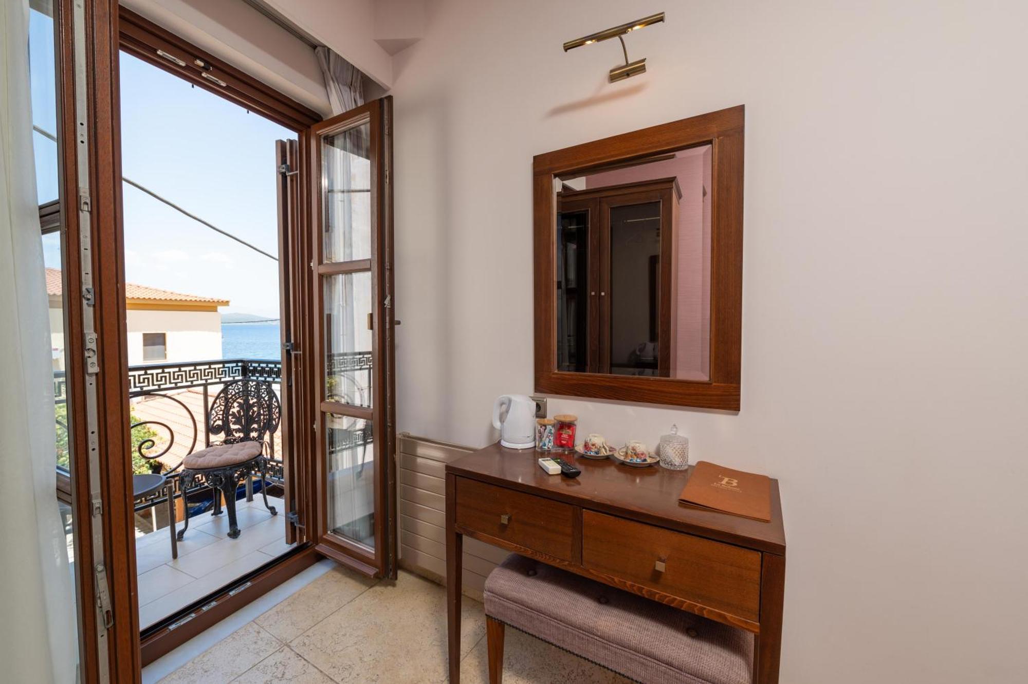 La Boheme Hotel غيتيو المظهر الخارجي الصورة